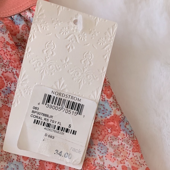 🌺 2 for $23 🌺 NWT-Feminine Floral Mini Skirt-Peach, Coral, Ivory, & Light Blue - Picture 3 of 9